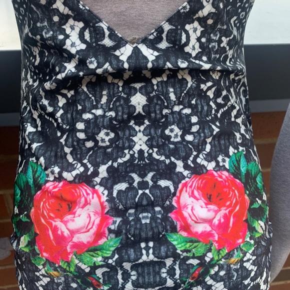 LF Floral SheervBodysuit - Picture 5 of 15